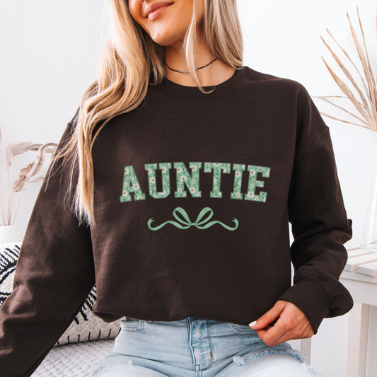 Auntie Sweatshirt With Bow, New Aunt Gift Idea, Pregnancy Announcement Sweater, Christmas Gift For Aunt, Cute Coquette Auntie Shirt