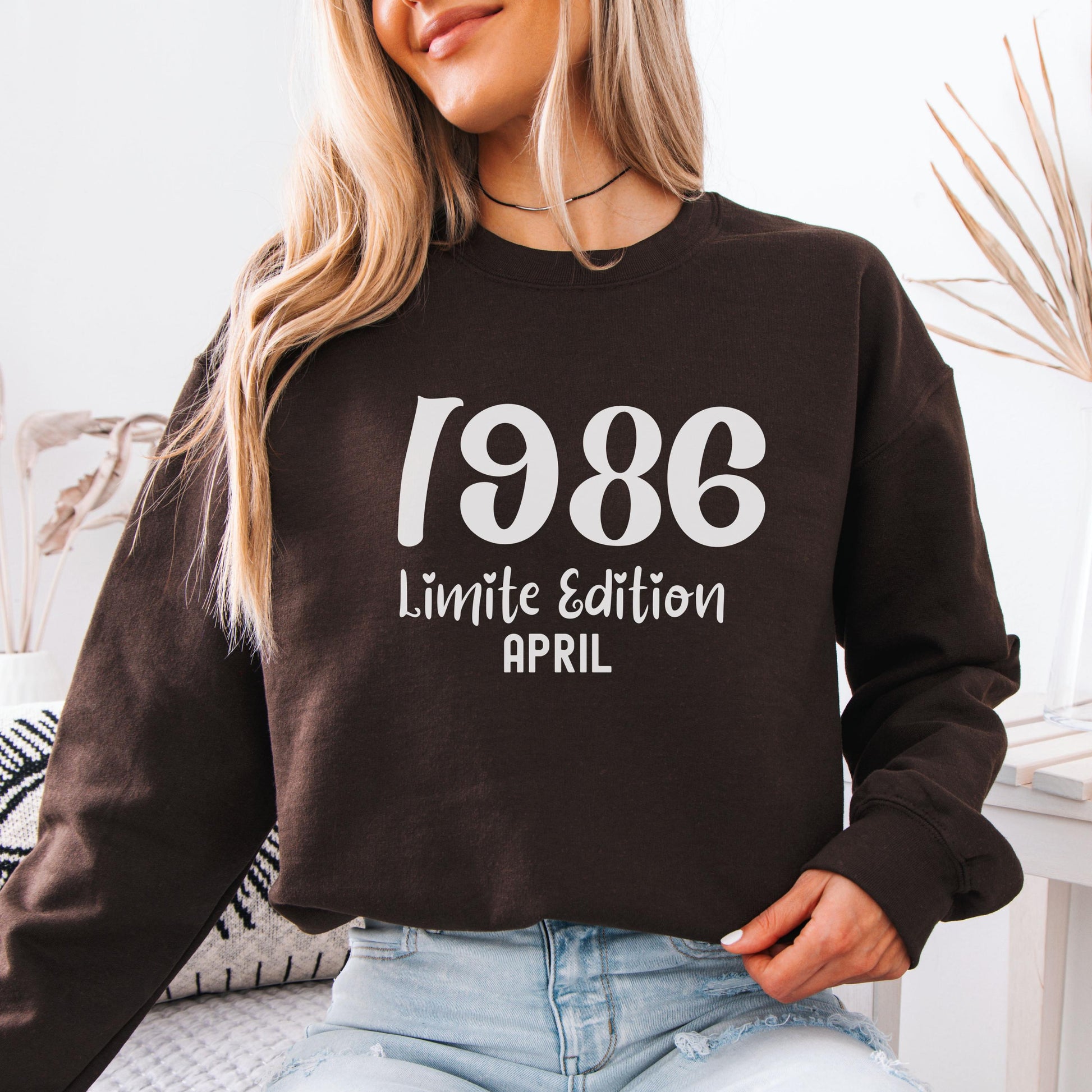 1986 Birthday Shirt, 40th Birthday Gift, Vintage 1986 Sweatshirt, Custom Year Hoodie, Born In 1986 Retro March Edition