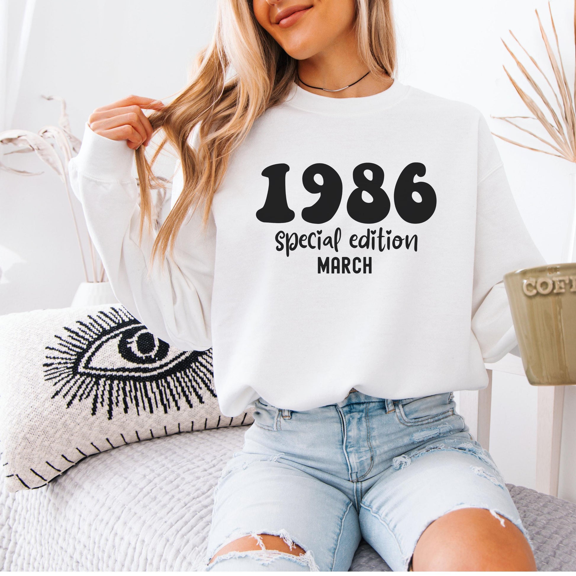 1986 Birthday Shirt, 40th Birthday Gift, Vintage 1986 Sweatshirt, Custom Year Hoodie, Born In 1986 Retro March Edition