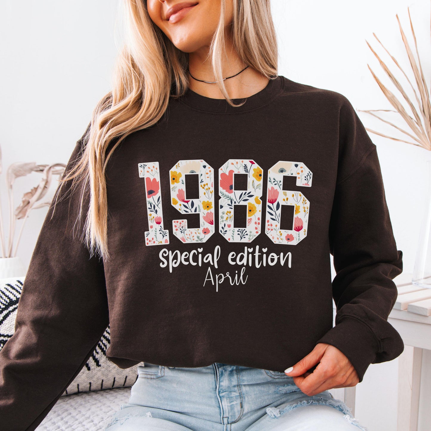 1986 Birthday Sweatshirt, 40th Birthday Gift For Her, Floral 1986 Shirt, Custom Birth Year Crewneck, June Special Edition