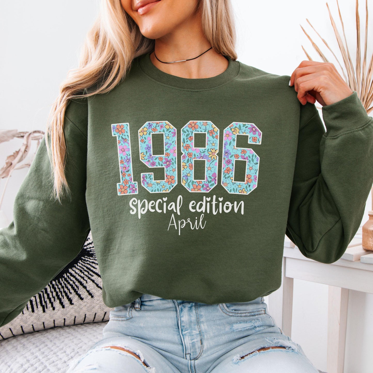 1986 Birthday Sweatshirt, 40th Birthday Gift For Her, Floral 1986 Shirt, Custom Birth Year Crewneck, June Special Edition