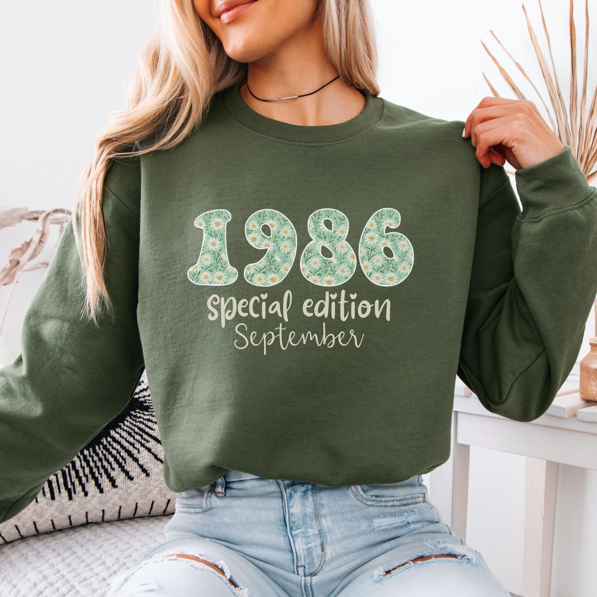 1986 Birthday Sweatshirt, 40th Birthday Gift For Her, Floral 1986 Shirt, Custom Birth Year Crewneck, June Special Edition