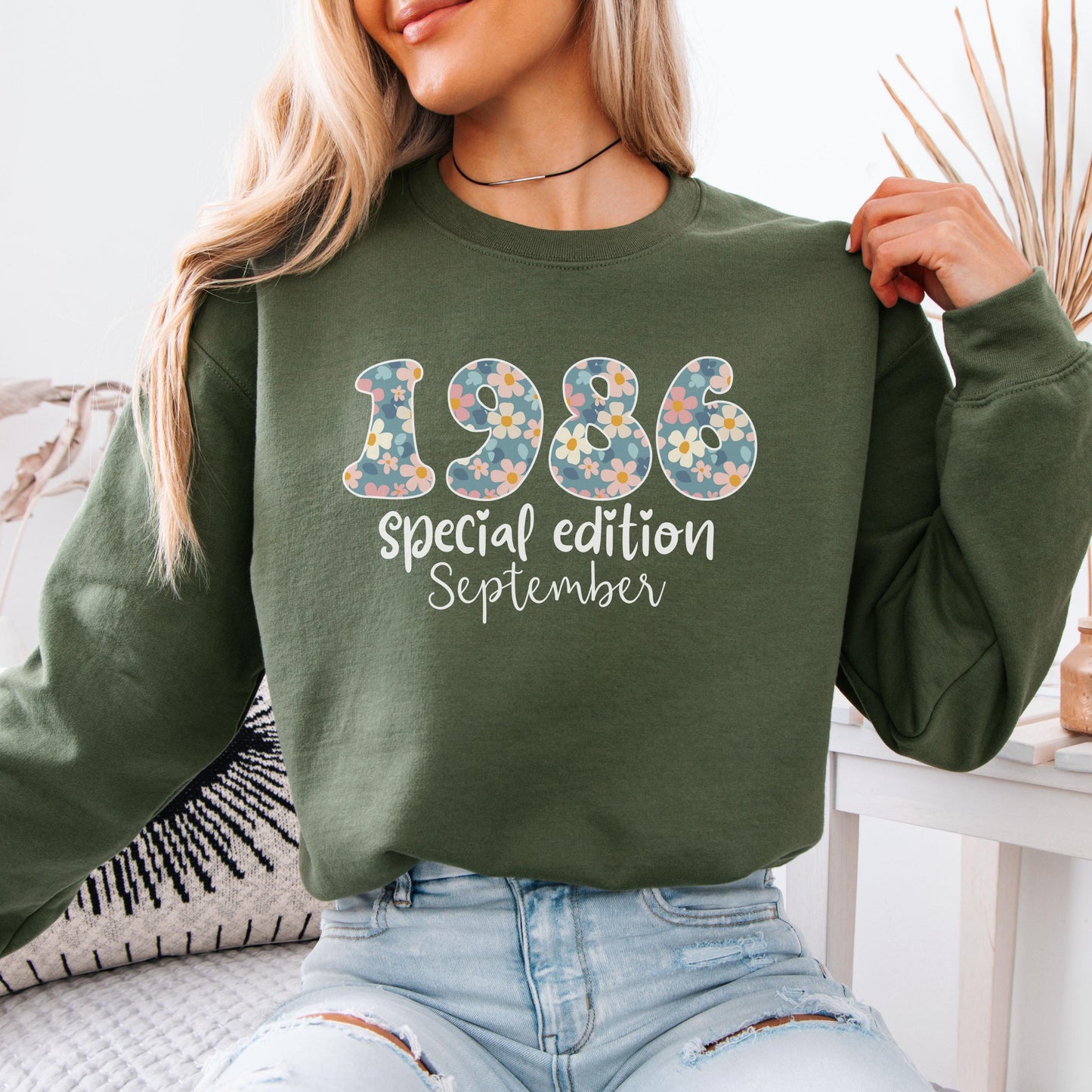 1986 Birthday Sweatshirt, 40th Birthday Gift For Her, Floral 1986 Shirt, Custom Birth Year Crewneck, June Special Edition