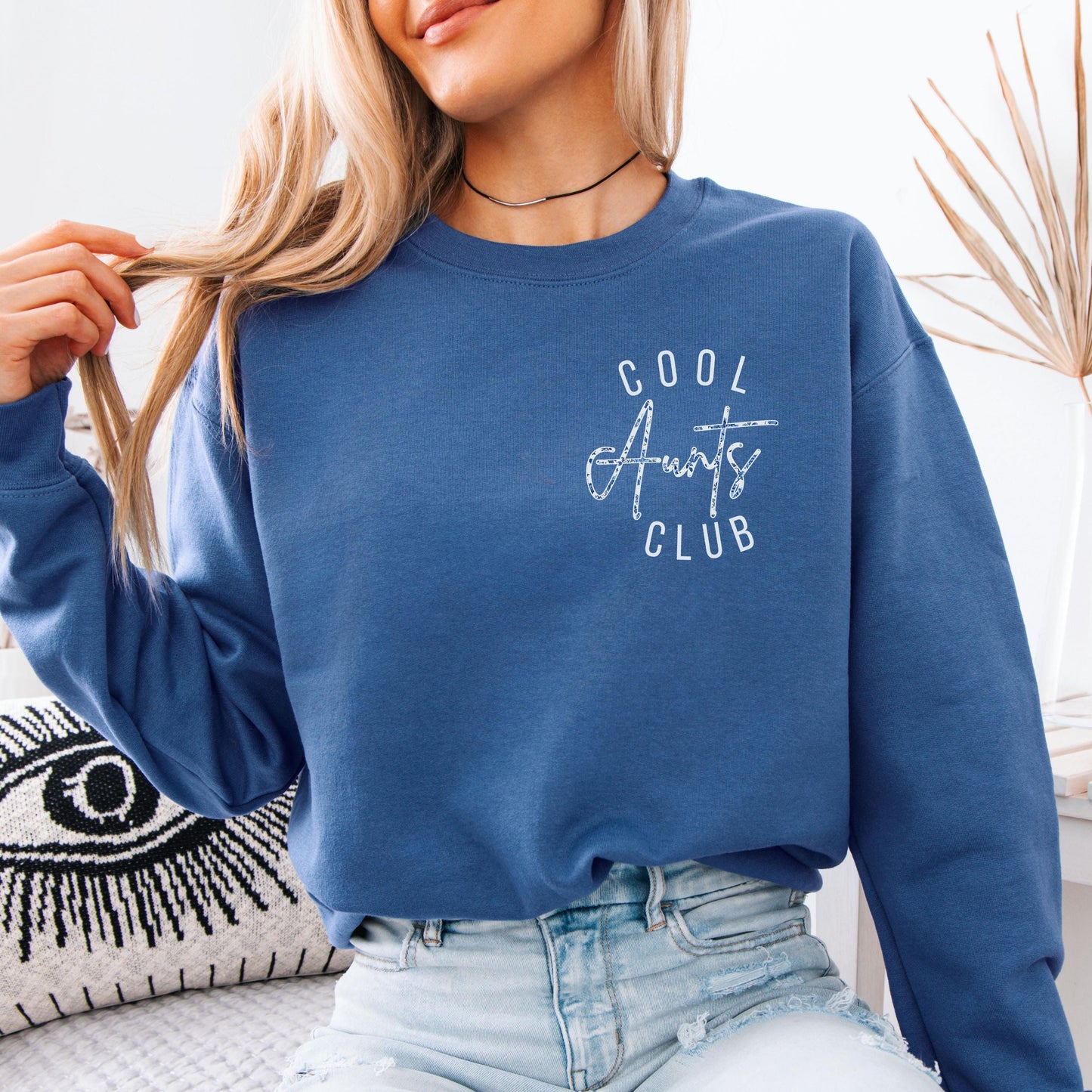 Comfort Colors® Cool Aunts Club Shirt, New Aunt Gift Idea, Pregnancy Reveal Tee, Trendy Auntie Shirt, Baby Announcement For Her