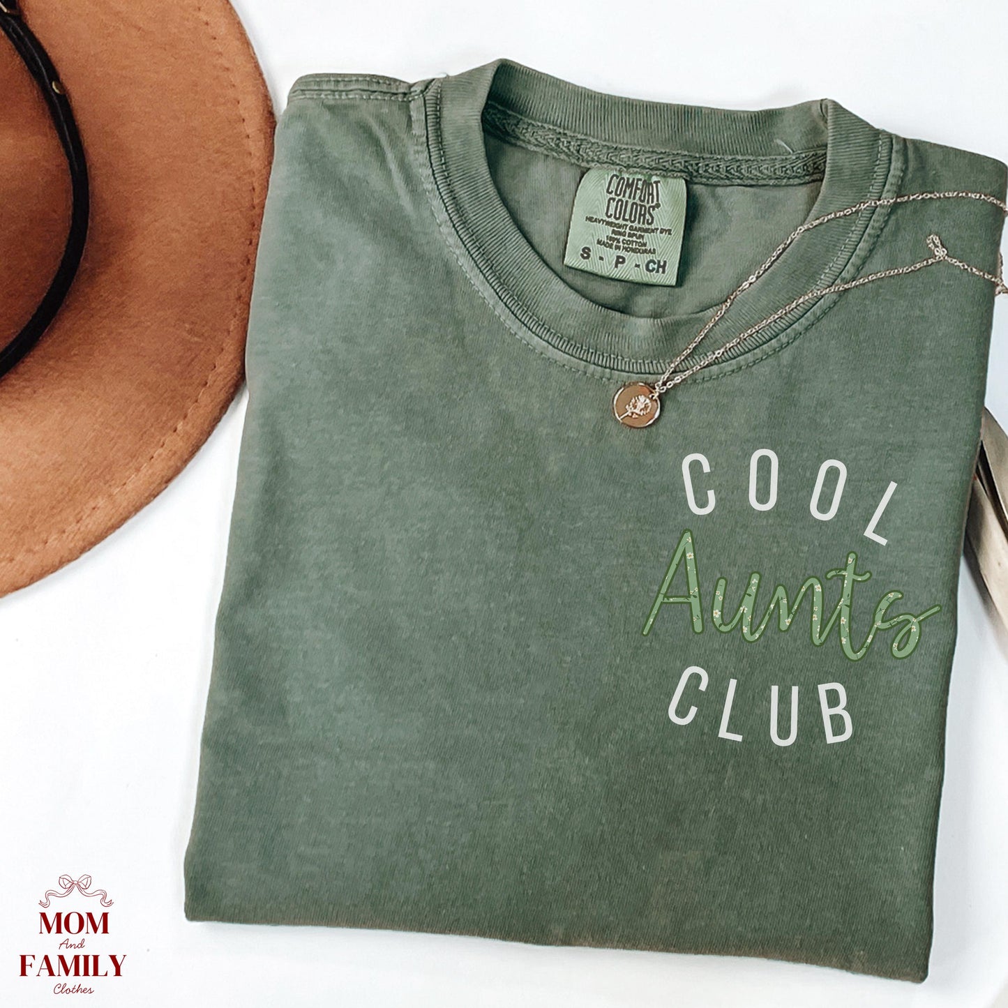 Comfort Colors® Cool Aunts Club Shirt, New Aunt Gift Idea, Pregnancy Reveal Tee, Trendy Auntie Shirt, Baby Announcement For Her