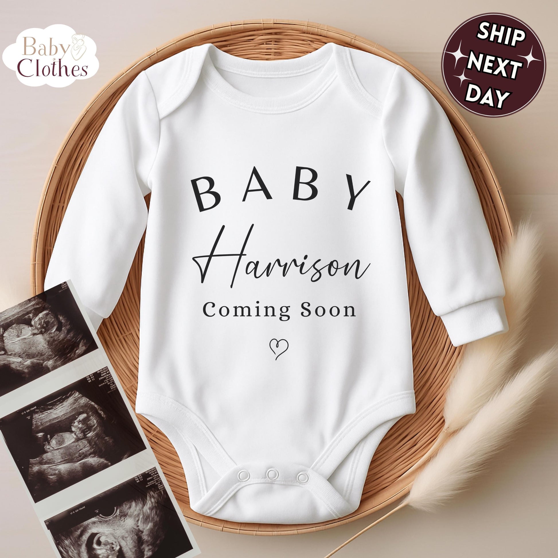 Personalised Pregnancy Announcement Baby Bodysuit, Pregnancy Reveal Baby Grow, Custom Baby Due 2026, Baby Coming Soon