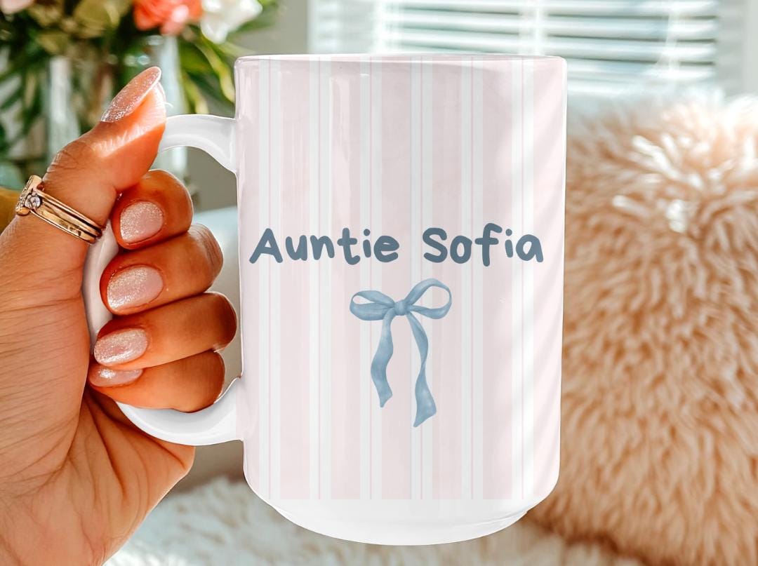 Personalized Auntie Mug Est. 2026, Custom Name Baby Announcement Gift, New Aunt Coffee Cup, Pregnancy Reveal Idea for Sister or Best Friend